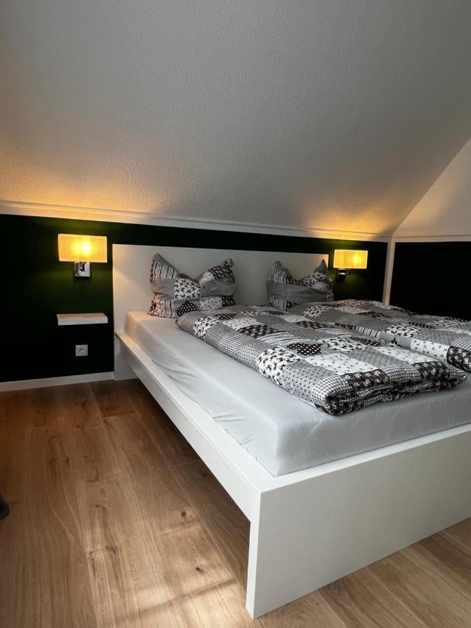 Ferienwohnung Zum Scheibe-See Hoyerswerda Exterior photo